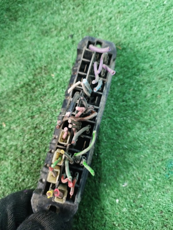 Блок предохранителей лада 21074 1990