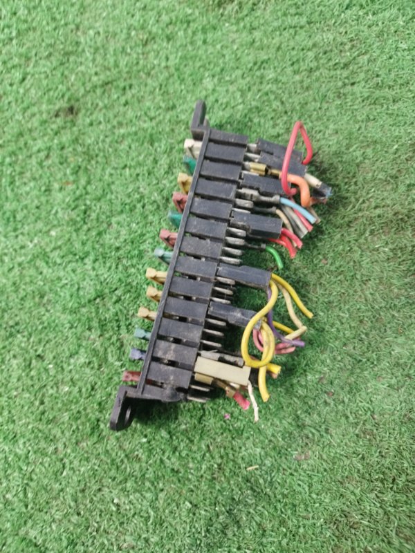 Блок предохранителей ГАЗ Соболь 2217 1999 2217