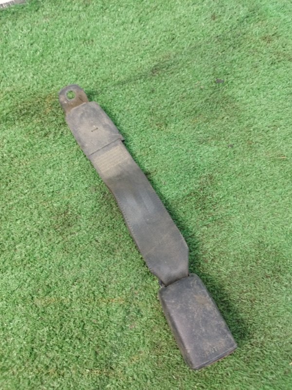 Замок ремня безопасности Toyota Harrier 2006 2