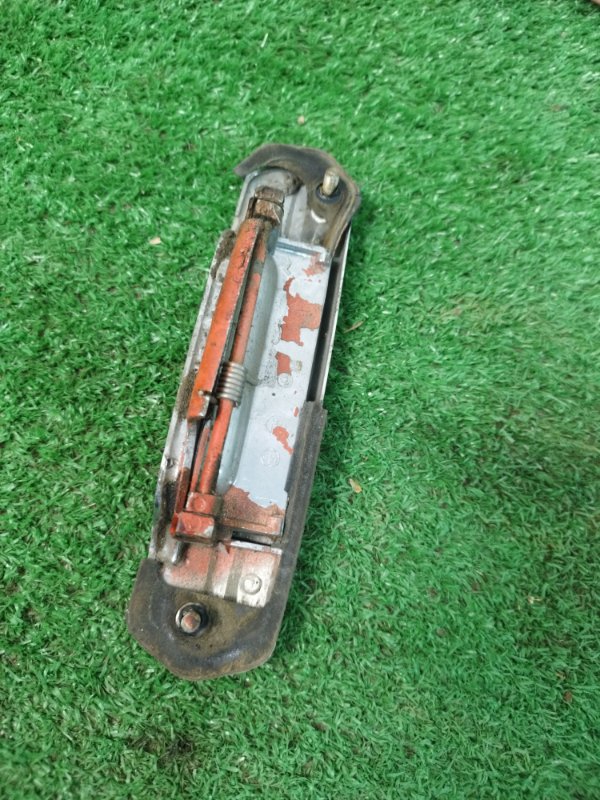 Ручка двери внешняя лада 2102