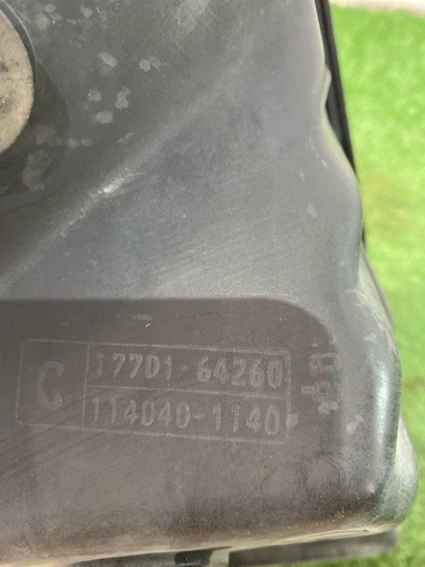 Корпус воздушного фильтра Toyota CORONA 1995 седан