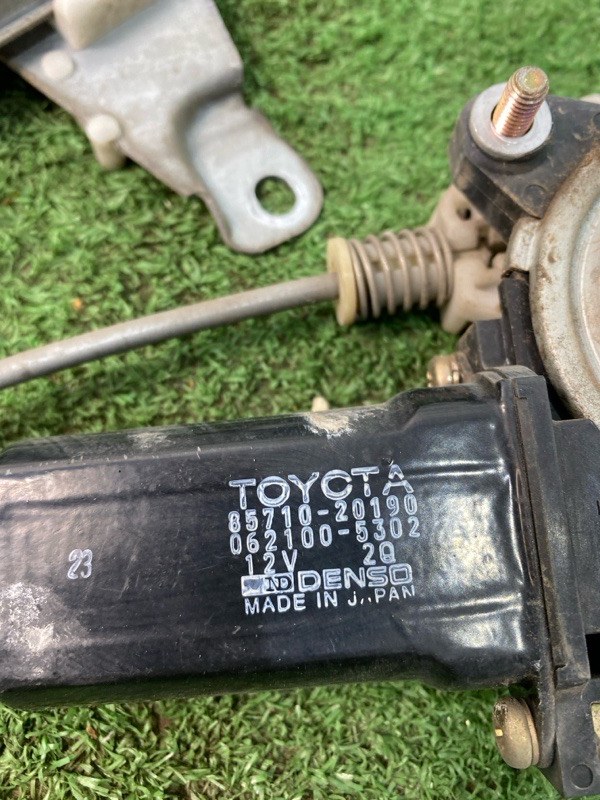 Стеклоподъемный механизм Toyota CORONA 1995 седан