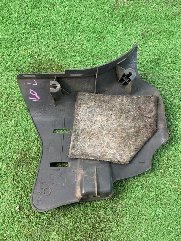 Накладка на стойку кузова Toyota CORONA 1995 седан