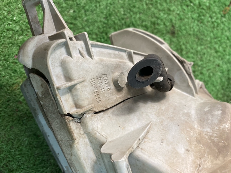 Фара Toyota CORONA 1995 седан