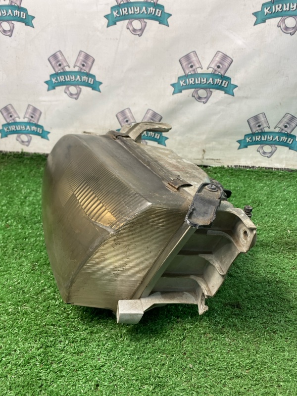 Фара Toyota CORONA 1995 седан