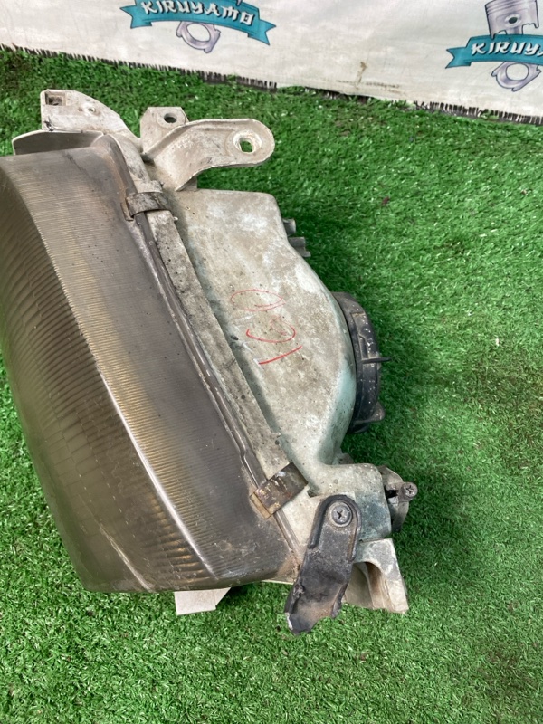 Фара Toyota CORONA 1995 седан