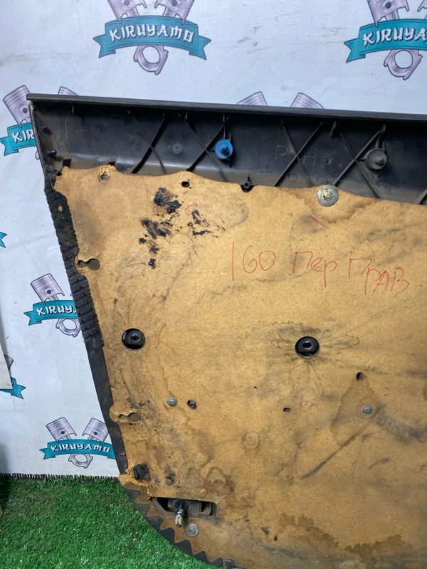 Обшивка боковой двери Toyota CORONA 1995 седан