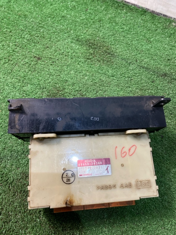 Блок управления климат-контролем Toyota CORONA 1995 седан