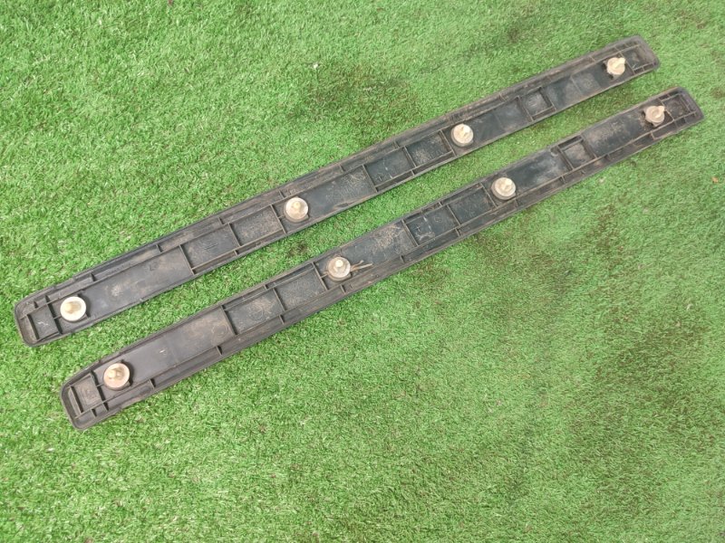 Накладка на порог салона Toyota CORONA 1995 седан