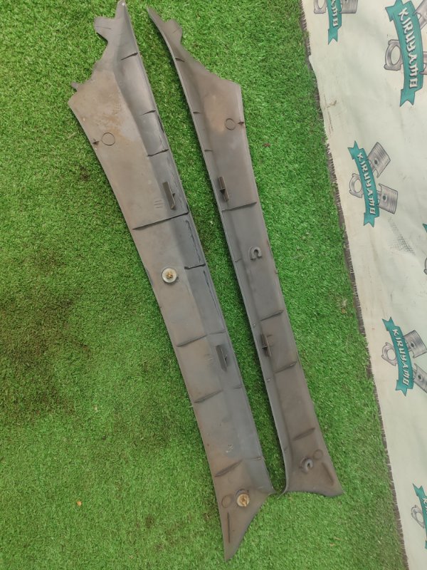 Накладка стойки лобового стекла Toyota CORONA 1995 седан