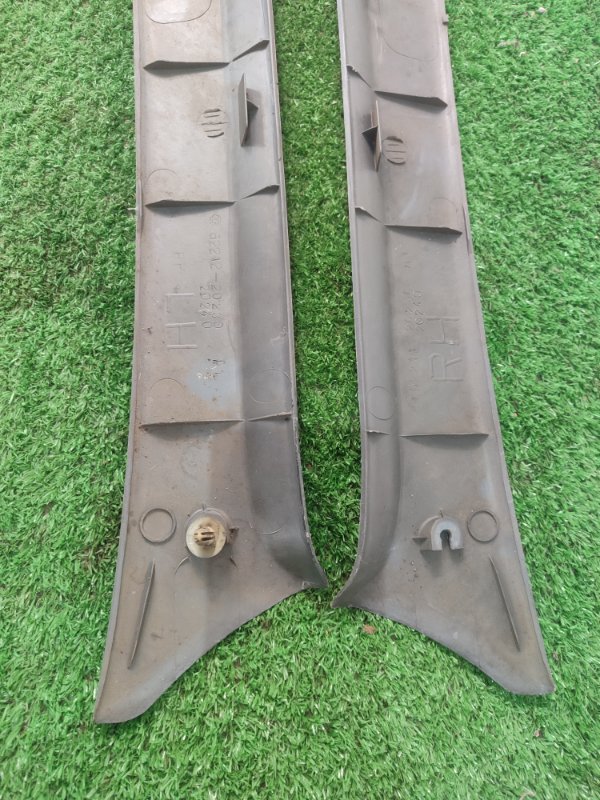 Накладка стойки лобового стекла Toyota CORONA 1995 седан