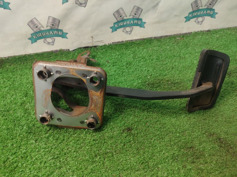 Педаль тормоза Toyota CORONA 1995 седан