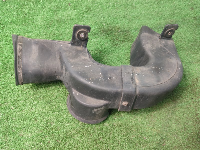 Воздухозаборник Toyota CORONA 1995 седан