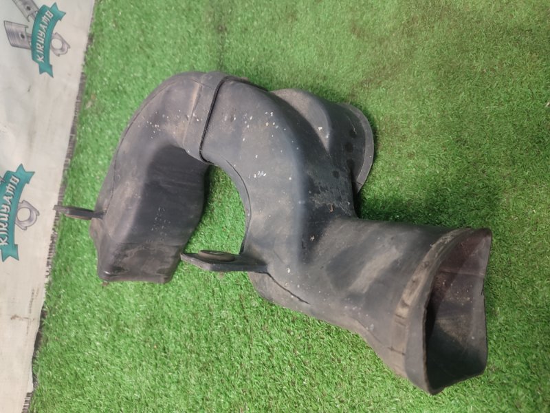 Воздухозаборник Toyota CORONA 1995 седан