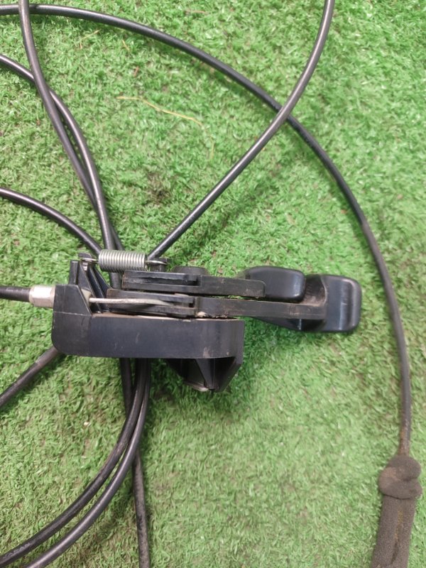 Кнопка открывания багажника Toyota CORONA 1995 седан