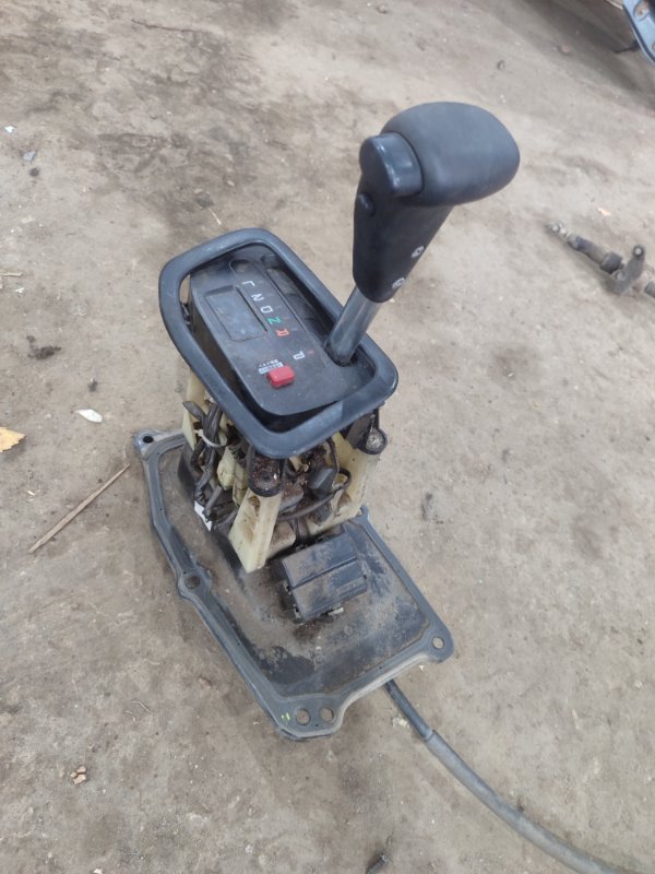 Селектор АКПП Toyota CORONA 1995 седан