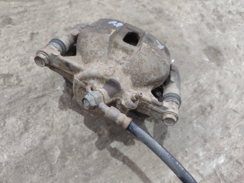 Суппорт тормозной Toyota CORONA 1995 седан