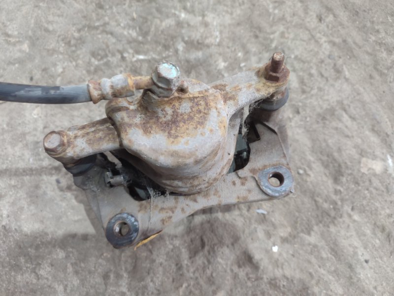 Суппорт тормозной Toyota CORONA 1995 седан