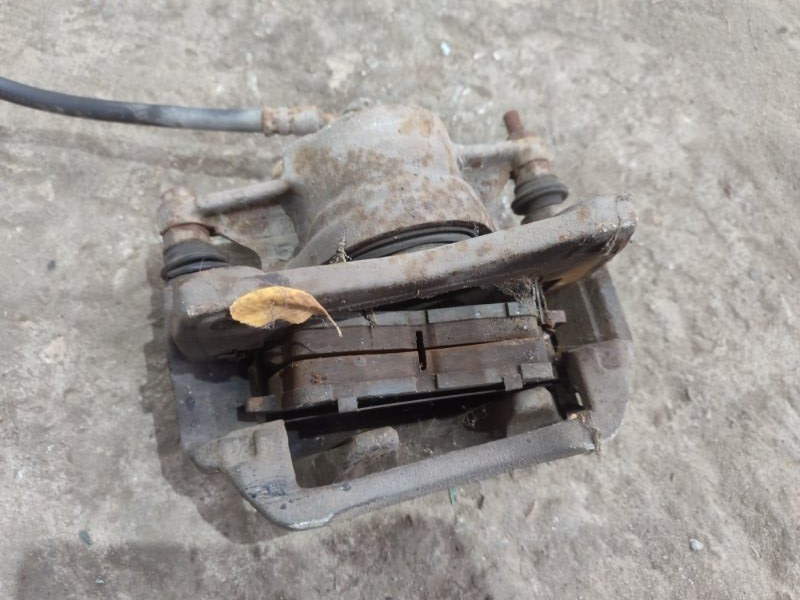 Суппорт тормозной Toyota CORONA 1995 седан