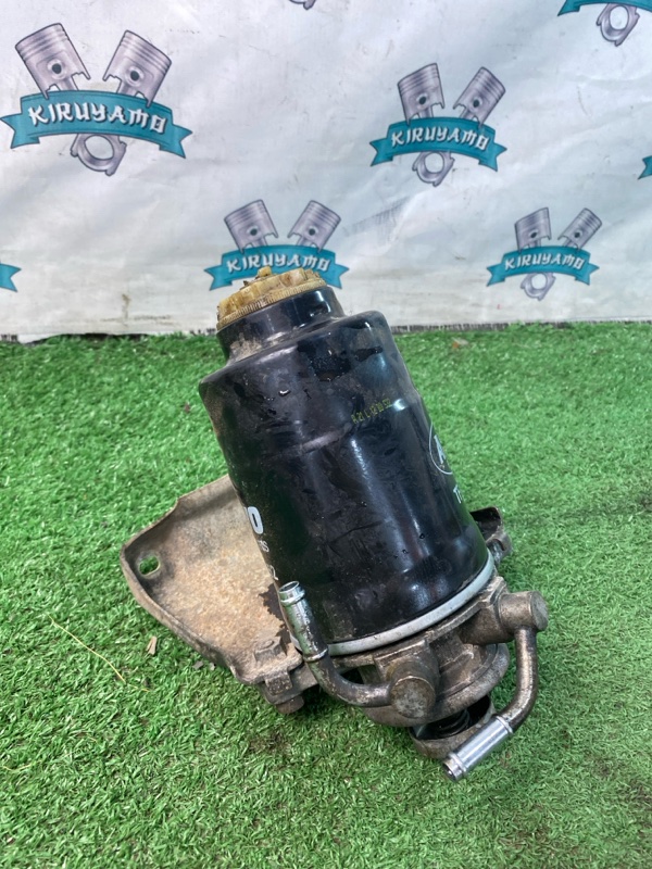 Помпа Toyota CORONA 1995 седан