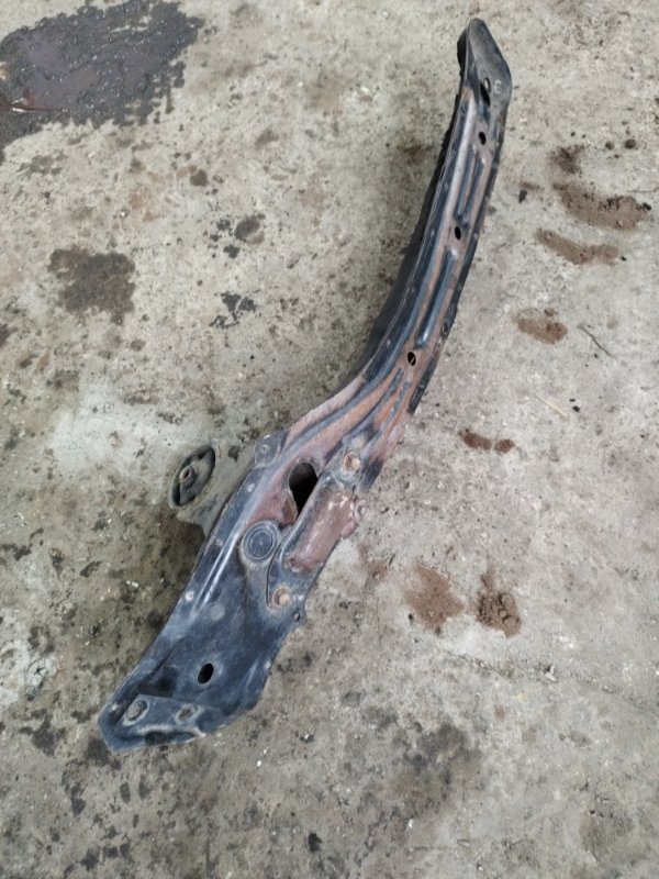 Балка продольная под ДВС Toyota CORONA 1995 седан