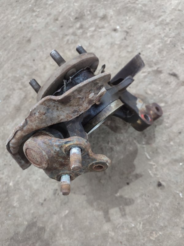 Кулак поворотный Toyota CORONA 1995 седан