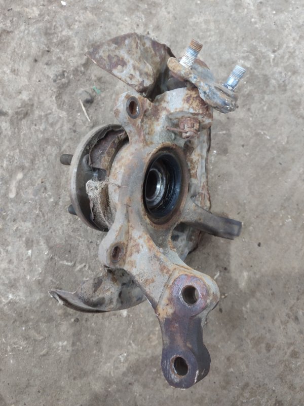 Кулак поворотный Toyota CORONA 1995 седан