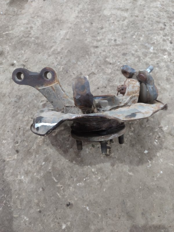 Кулак поворотный Toyota CORONA 1995 седан