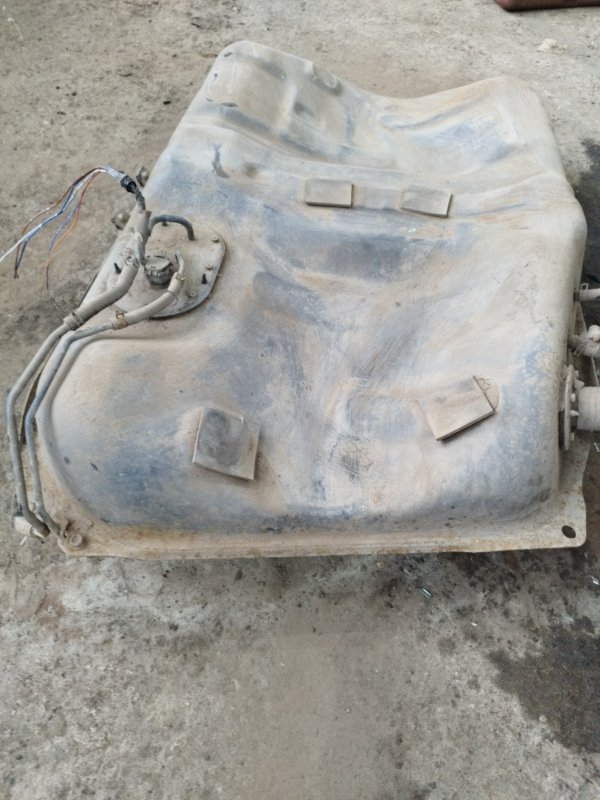 Бак топливный Toyota CORONA 1995 седан