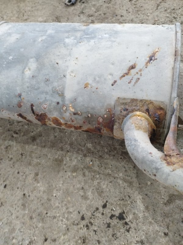 Задняя часть глушителя Toyota CORONA 1995 седан