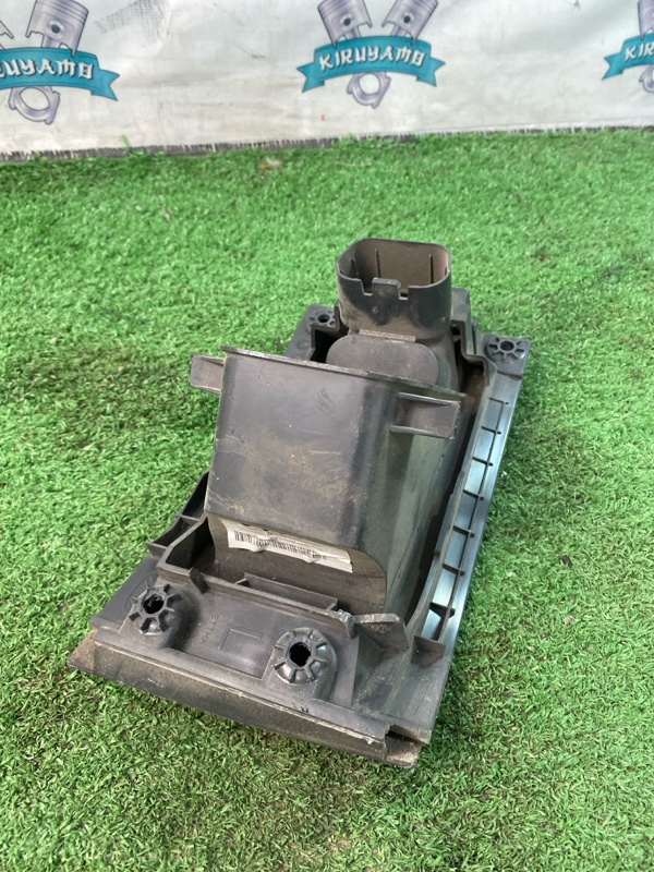 Бардачок Ford Mondeo mk4