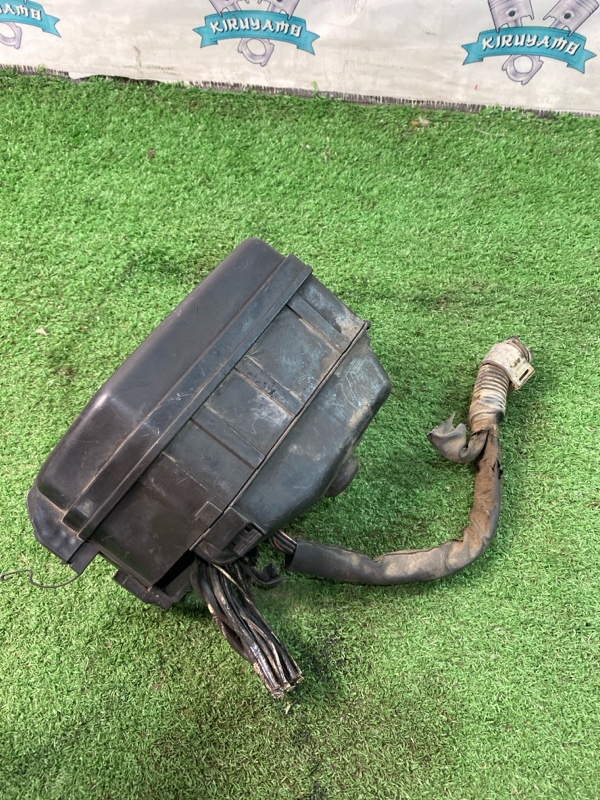 Блок предохранителей Toyota CORONA 1995 седан