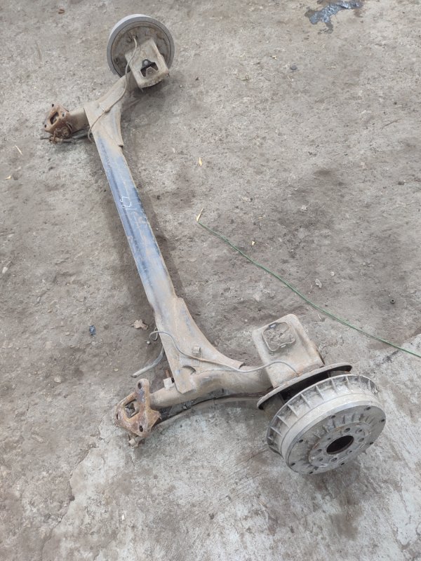 Балка подвески лада 21083 1996