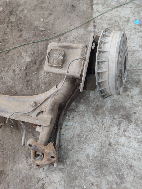 Балка подвески лада 21083 1996