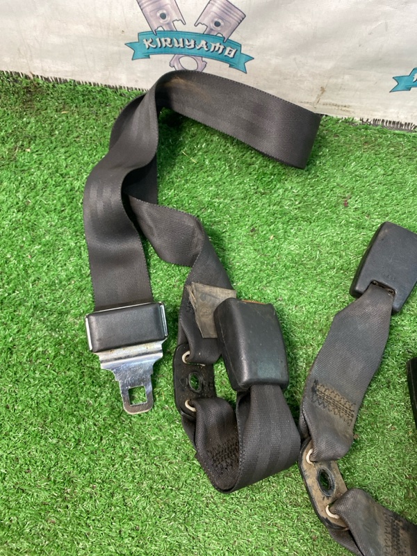 Ремень безопасности Toyota CORONA 1995 седан