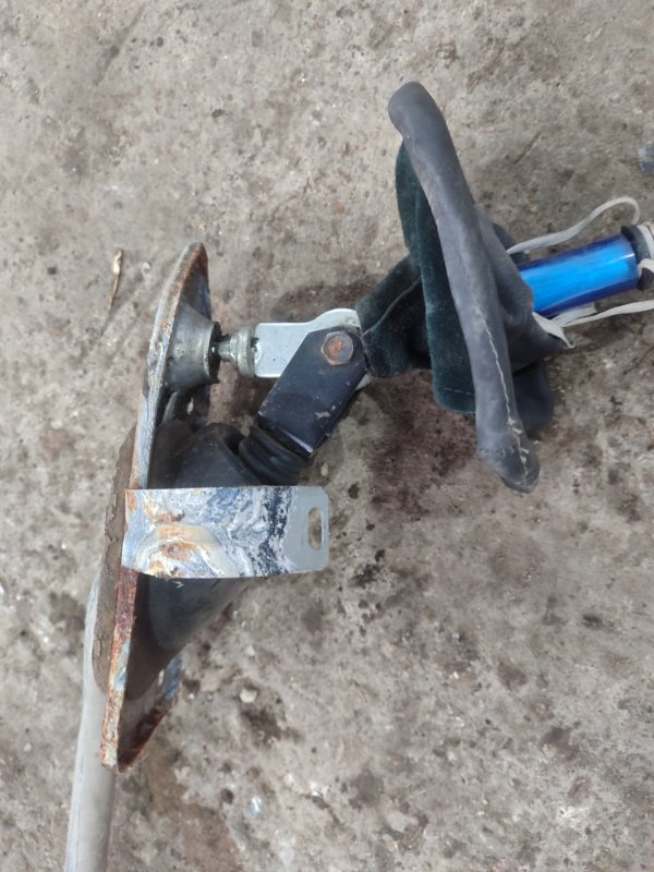 Кулиса МКПП лада 21102 2002