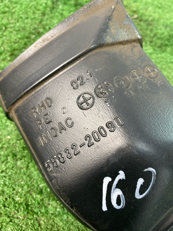 Воздуховод салона Toyota CORONA 1995 седан