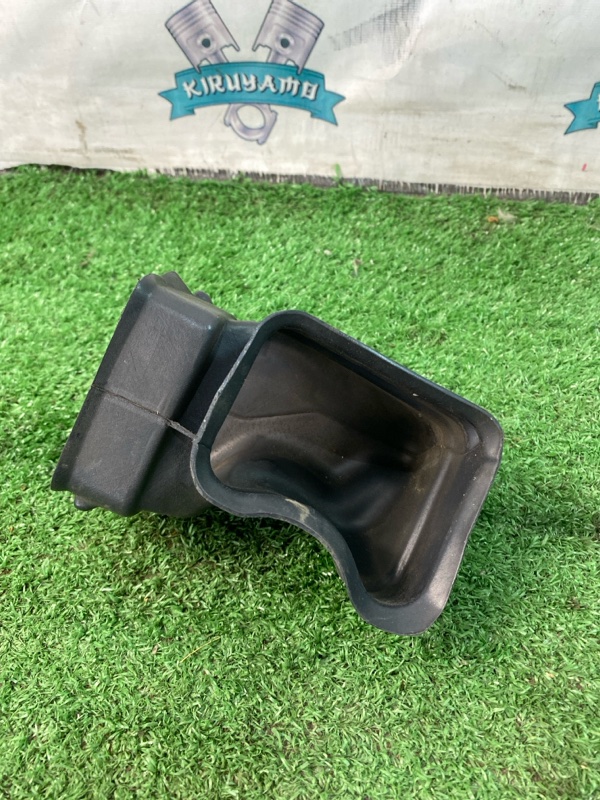 Воздуховод салона Toyota CORONA 1995 седан