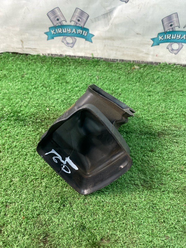 Воздуховод салона Toyota CORONA 1995 седан