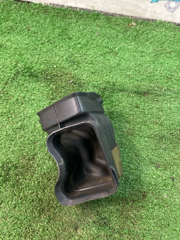 Воздуховод салона Toyota CORONA 1995 седан