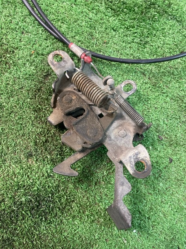 Замок капота Toyota CORONA 1995 седан