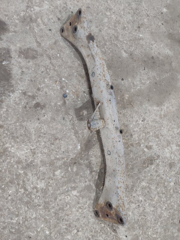 Балка подвески Toyota CORONA 1995 седан