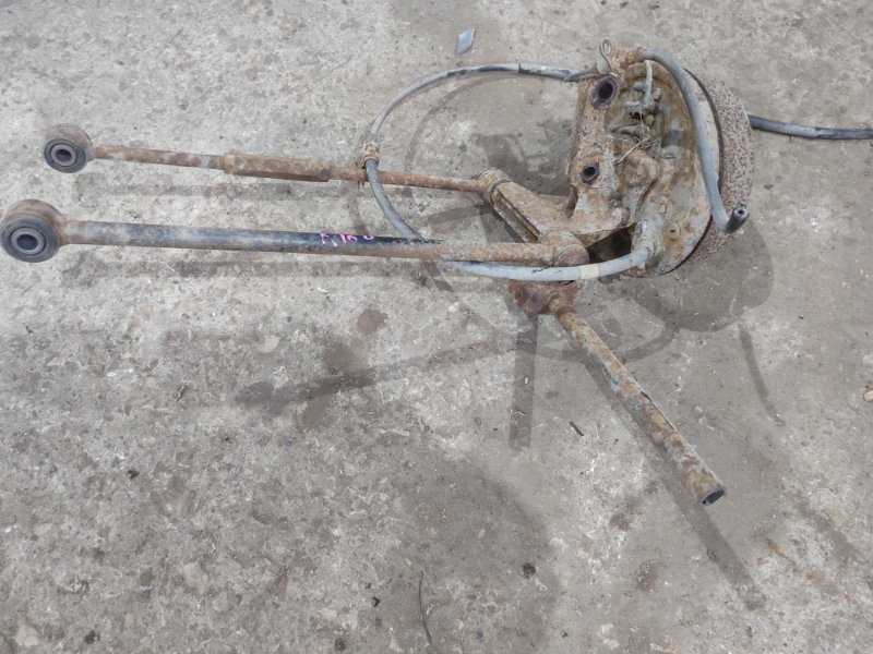 Кулак поворотный Toyota CORONA 1995 седан