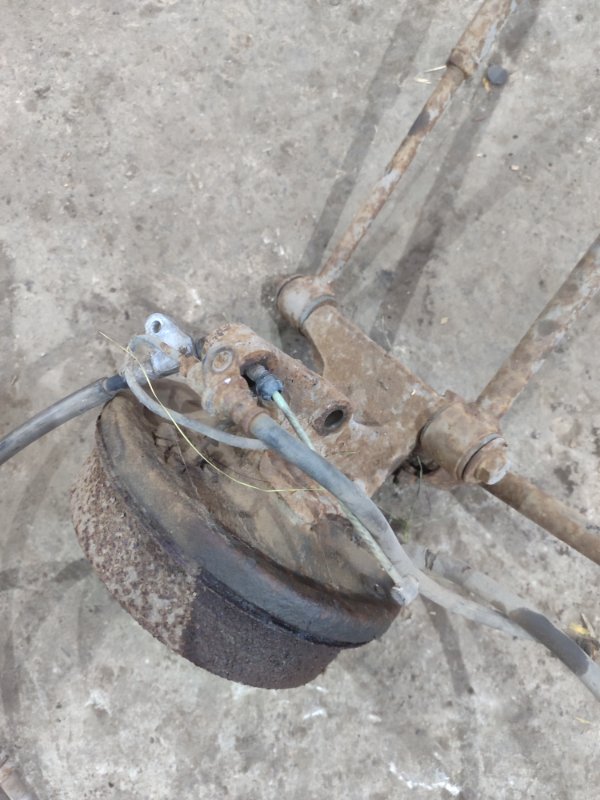 Кулак поворотный Toyota CORONA 1995 седан