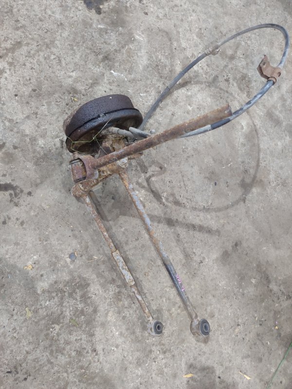 Кулак поворотный Toyota CORONA 1995 седан