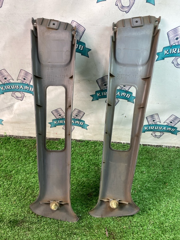 Накладка на стойку кузова Toyota CORONA 1995 седан