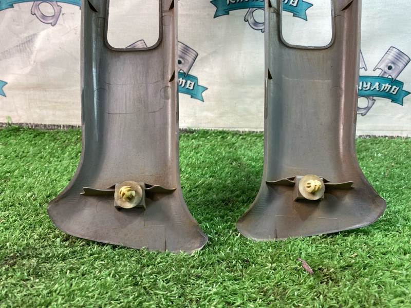 Накладка на стойку кузова Toyota CORONA 1995 седан