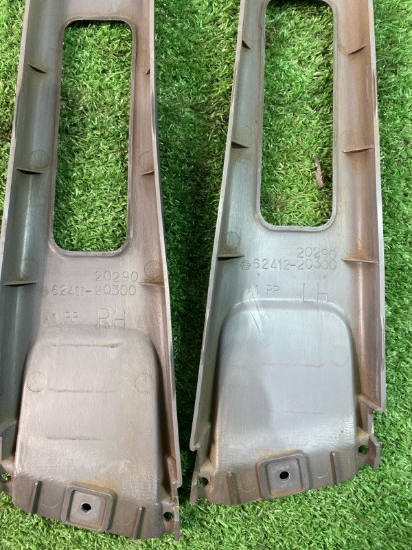 Накладка на стойку кузова Toyota CORONA 1995 седан