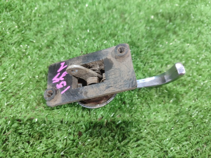 Ручка двери внутренняя лада 2106 1975 2106