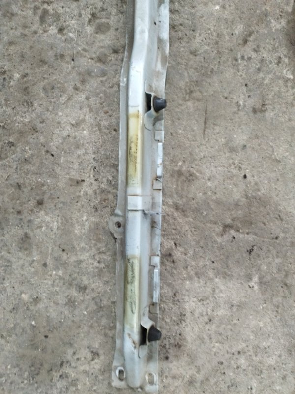 Поперечина багажника лада 21102 2002